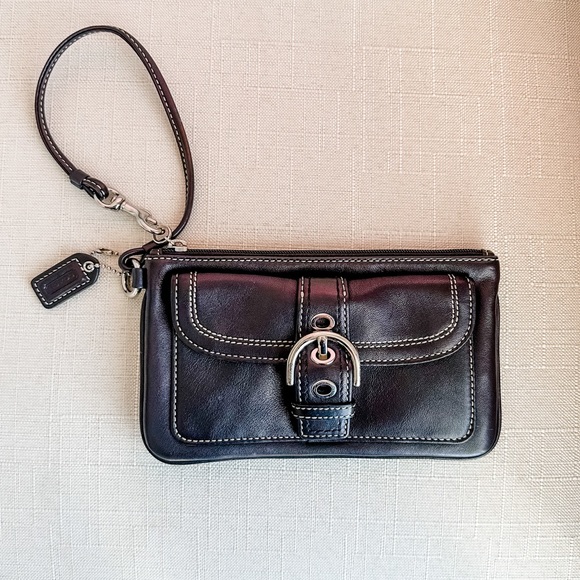 Coach Handbags - Authentic Coach Leather Wristlet